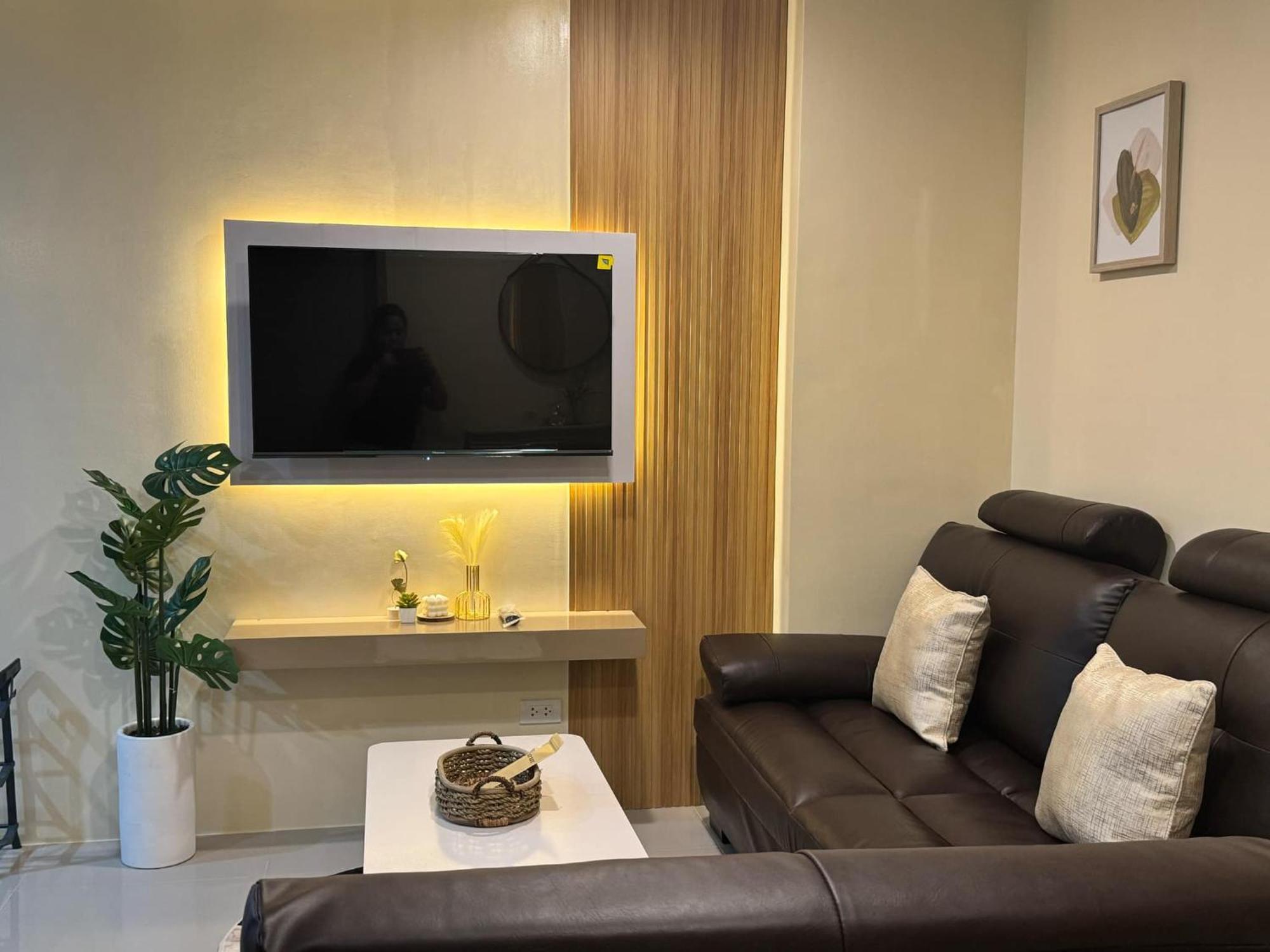 Condo 801 Bernwood Tower Iloilo City Ngoại thất bức ảnh