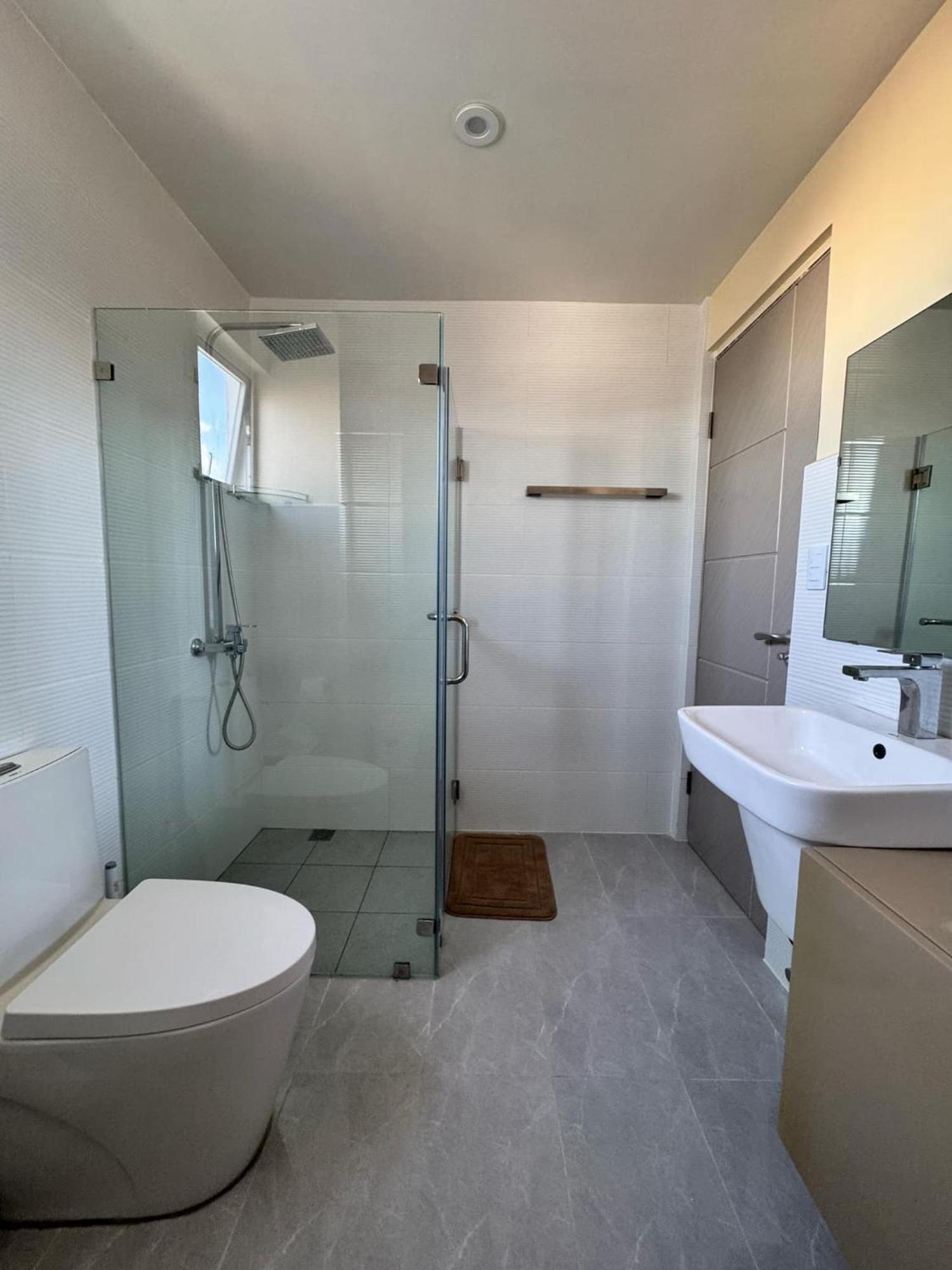 Condo 801 Bernwood Tower Iloilo City Ngoại thất bức ảnh